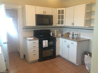 8 Vassar St, Medford, MA 02155