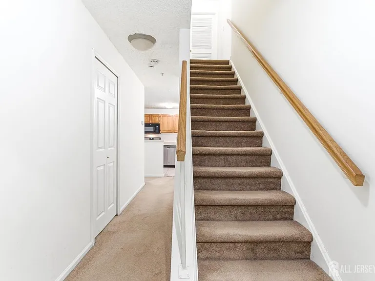 15 Wilmbelton Ct — Photo 14