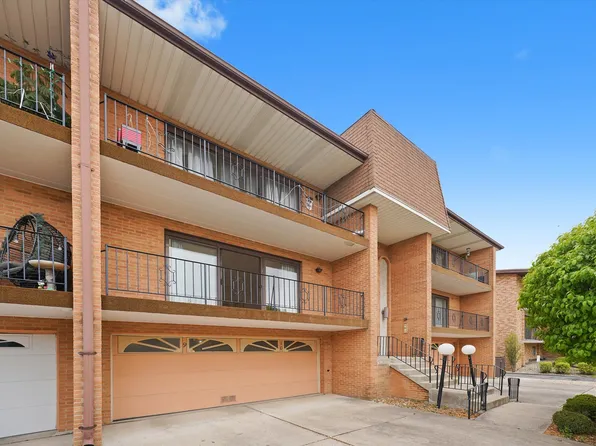 4029 W 93rd Pl #C, Oak Lawn, IL 60453