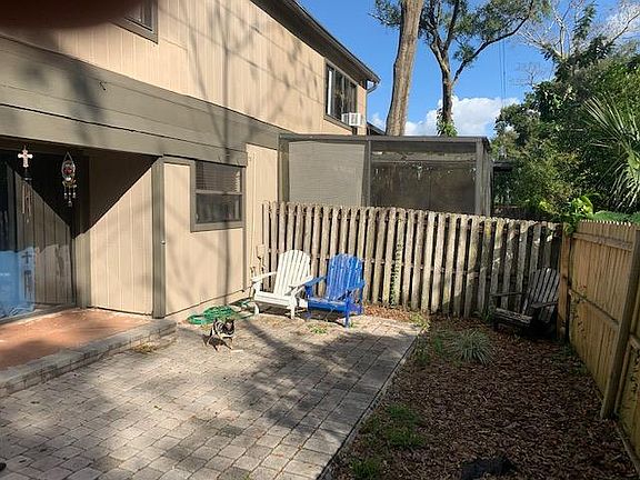 5th image of 826 Park Lake Cir