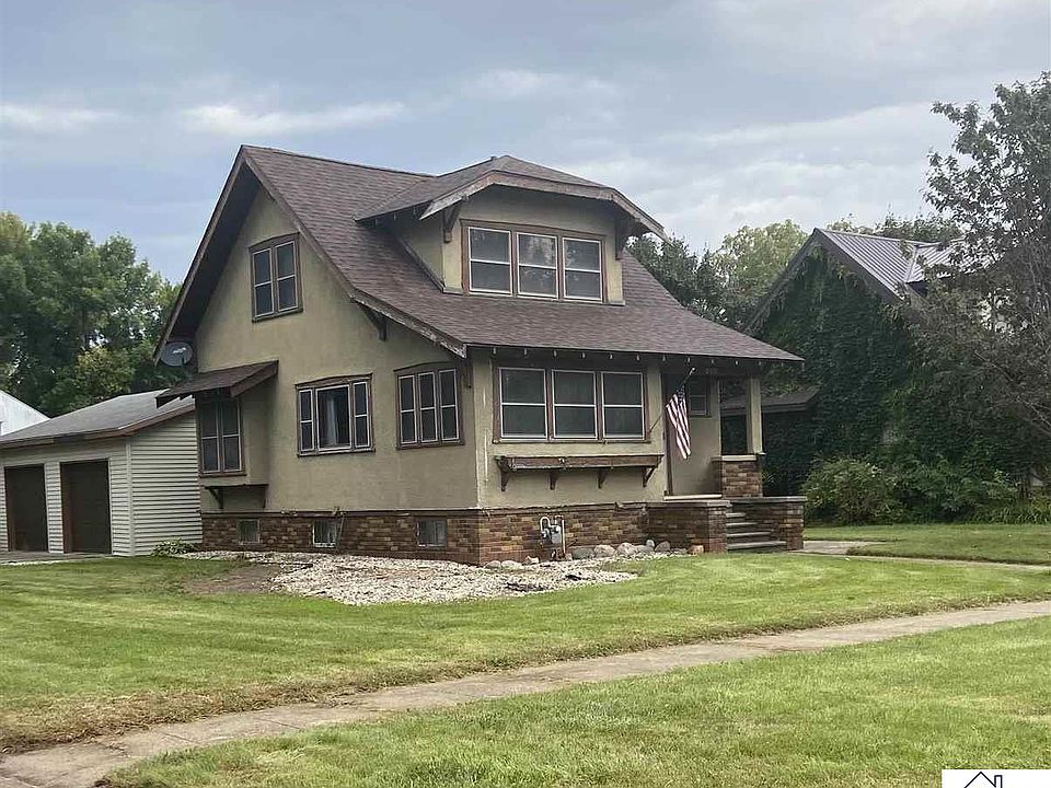 1st image of 503 9th Ave S