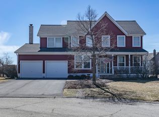 1449 Windflower Ct, Grayslake, IL 60030