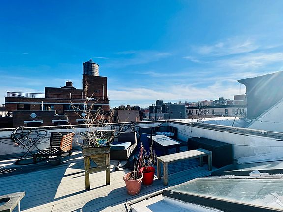 4th image of 42 Avenue B #1