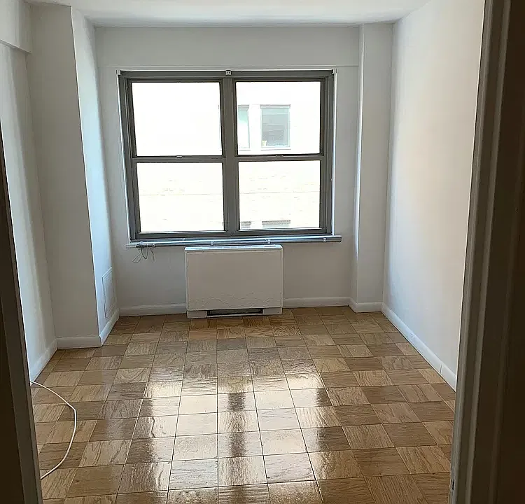 245 E 63rd St #1009