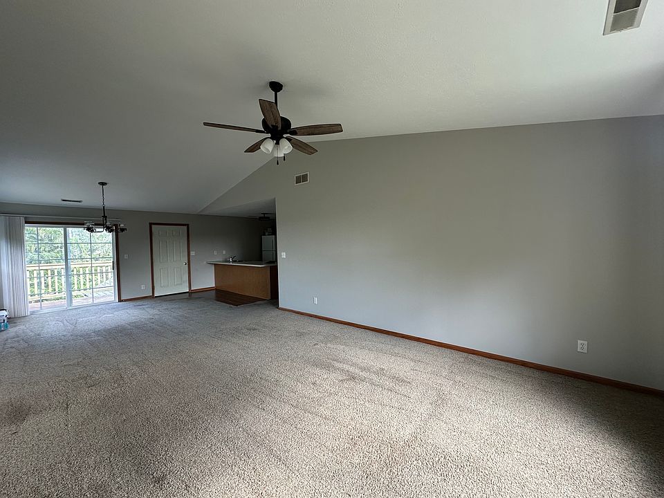 1st image of 10450 Metalmark Ln Unit 4