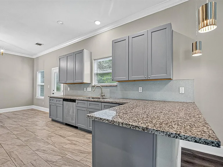 6022 Fite Rd — Photo 13