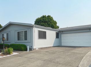 555 Freeman Rd UNIT 60, Central Point, OR 97502