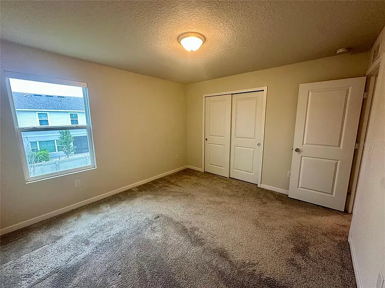 1261 Regal King Dr — Photo 12