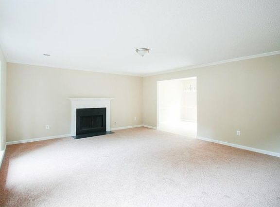 2nd image of 1232 Baywood Gln