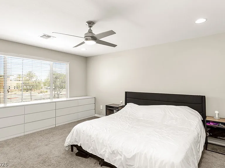 7240 Site St — Photo 16