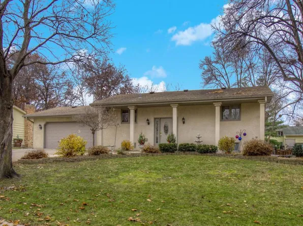 7933 61st Ave N, New Hope, MN 55428