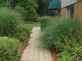 10520 Bigelow Rd, DAVISBURG, MI 48350