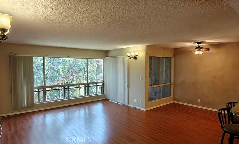 6225 Canterbury Dr #306 — Photo 1