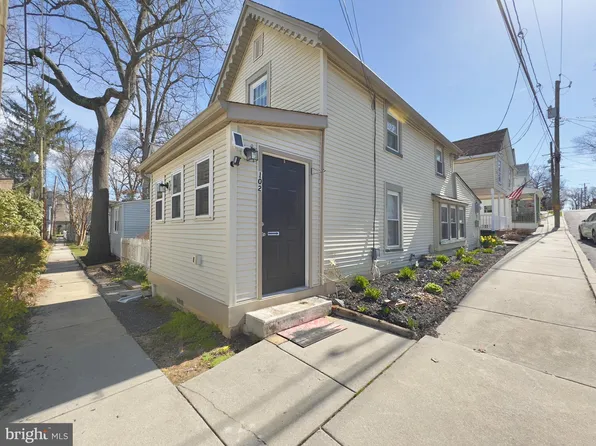 102 7th Ave, Pitman, NJ 08071