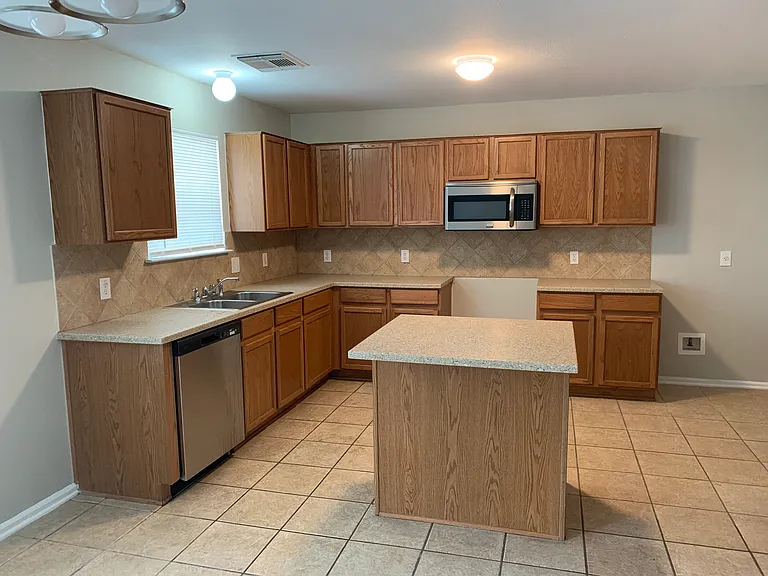 10314 Pinehurst Run — Photo 5