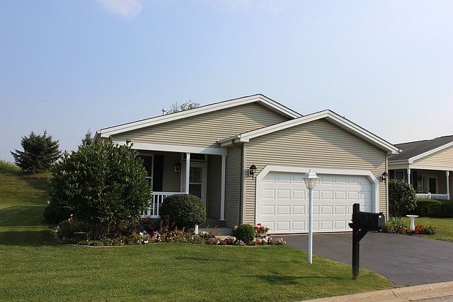 1st image of 3830 Fox Hunt Way