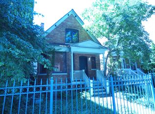 6640 N Glenwood Ave, Chicago, IL 60626
