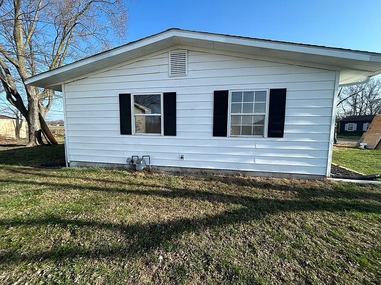741 Saint Martin Dr — Photo 15