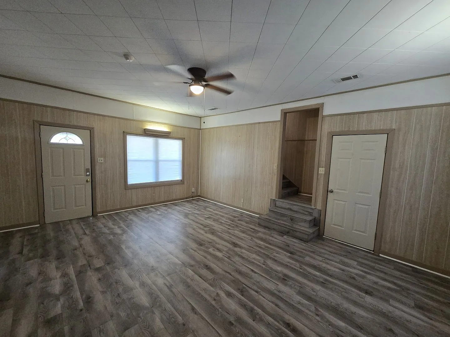 Corporate Leasing Available! 5195 Seale Rd., Beaumont, TX 77705 — Photo 4