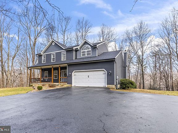 3rd image of 17340 Forestal Ct