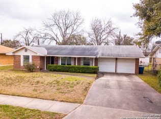 5046 Stoneleigh Dr, San Antonio, TX 78220
