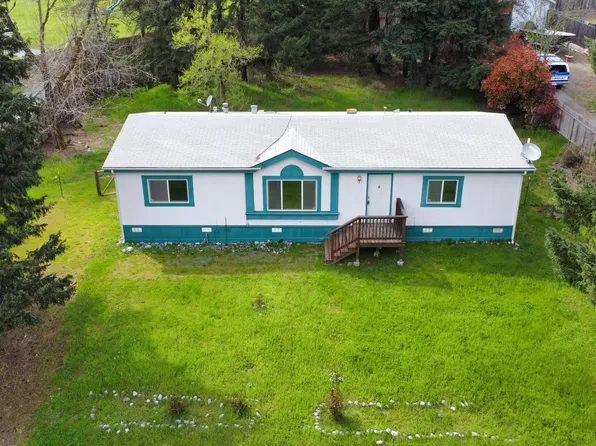 2300 N Highway 96, Willow Creek, CA 95573