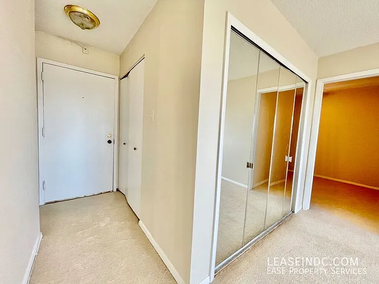 1816 New Hampshire Ave NW #1006 — Photo 12