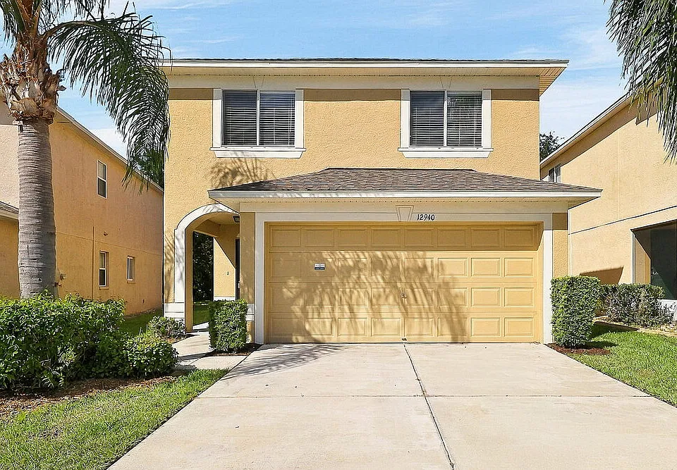 12940 Fennway Ridge Dr