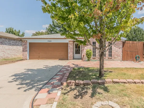 7900 Gardengate Ln, Fort Worth, TX 76137