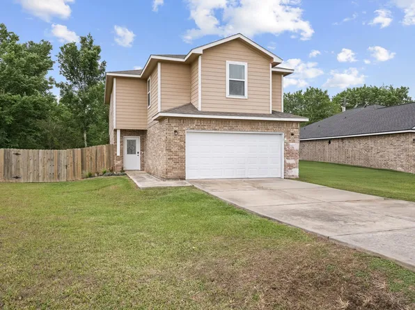 6101 Fox Ridge Dr, Angleton, TX 77515