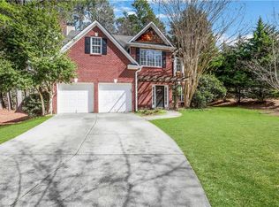 863 Red Rock Ct, Suwanee, GA 30024