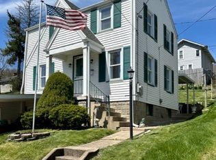 12 Driggs Ln, Bridgeport, OH 43912