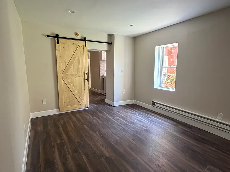 19 E Clapier St #1 — Photo 8