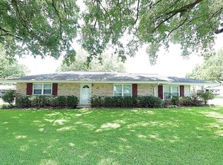 600 Brule Rd, Labadieville, LA 70372
