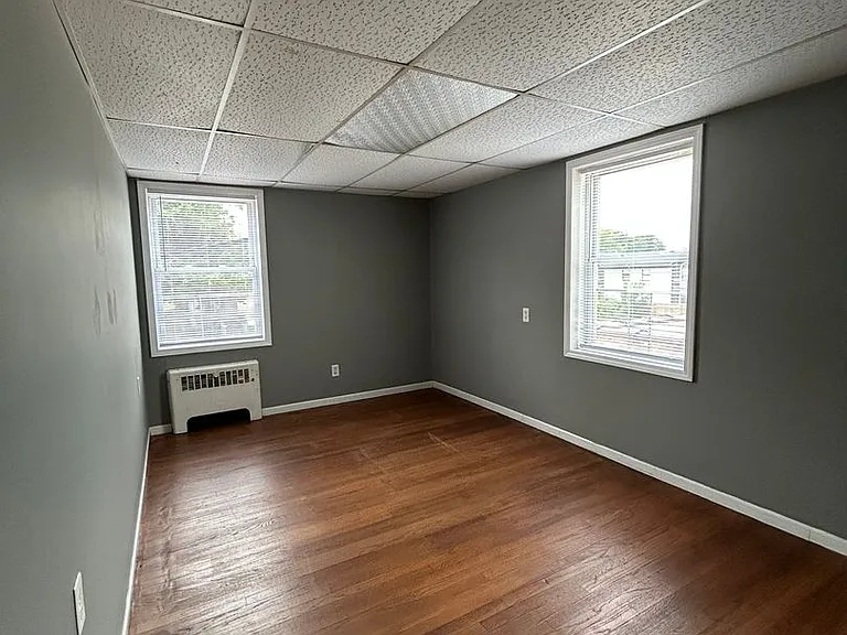 101 W Willow Dr — Photo 19