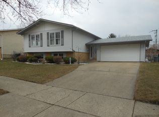 15420 Alameda Ave, Oak Forest, IL 60452
