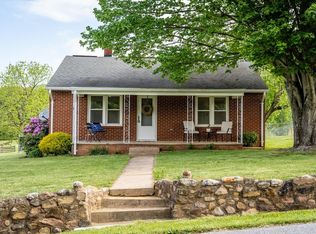 19327 Red Brush Rd, Elkton, VA 22827