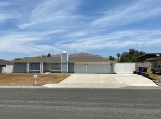 8483 Red Mesa Dr, Riverside, CA 92509