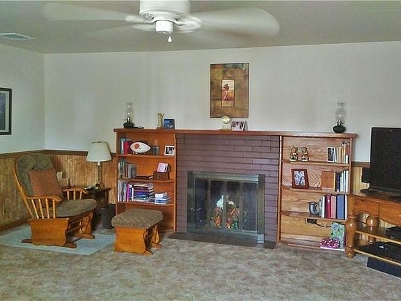 2nd image of 10542 Main St