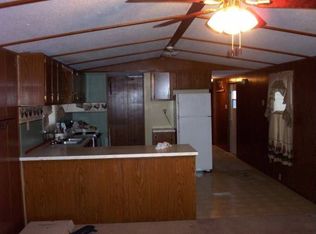 4933 Edmonton Rd, Columbia, KY 42728