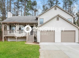 395 Fox Trail Dr, Atlanta, GA 30349