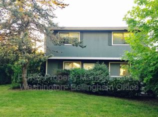 7059 Helweg Ln, Blaine, WA 98230