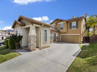 25042 Acorn Ct, Corona, CA 92883