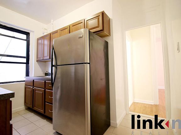 4th image of 736 W 173rd St APT 2C