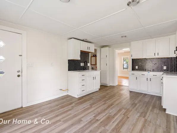 240 W 3rd St, Imlay City, MI 48444