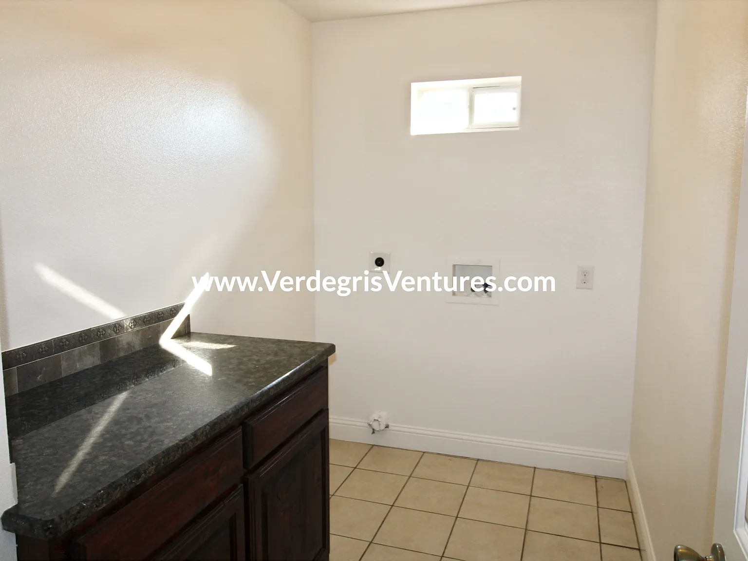 3 bed, 1400 sqft, $1,650 — Photo 4