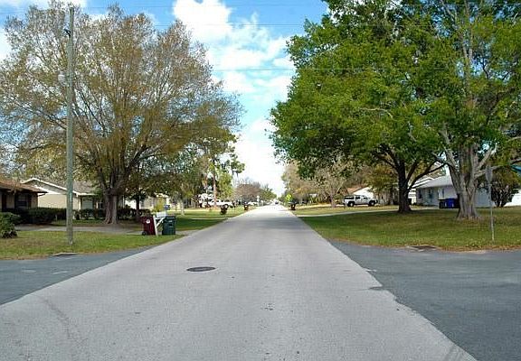3rd image of 607 Montana Ave