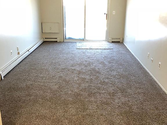 3rd image of 30 Piedmont Dr APT 3