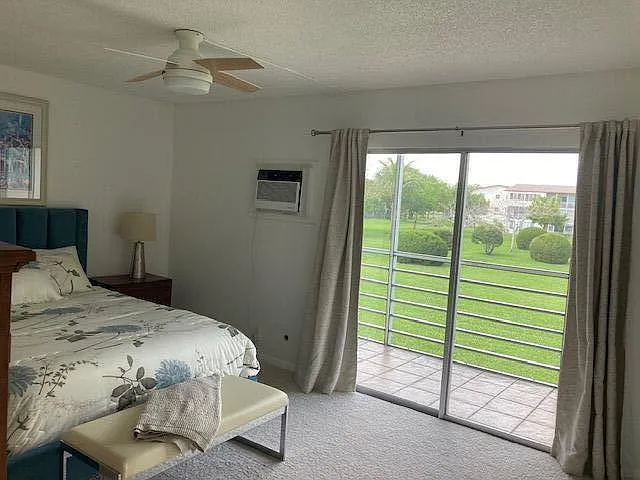 359 Brighton Dr E #I — Photo 10