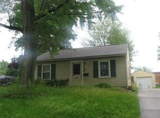 1116 Riverside Dr, Elyria, OH 44035